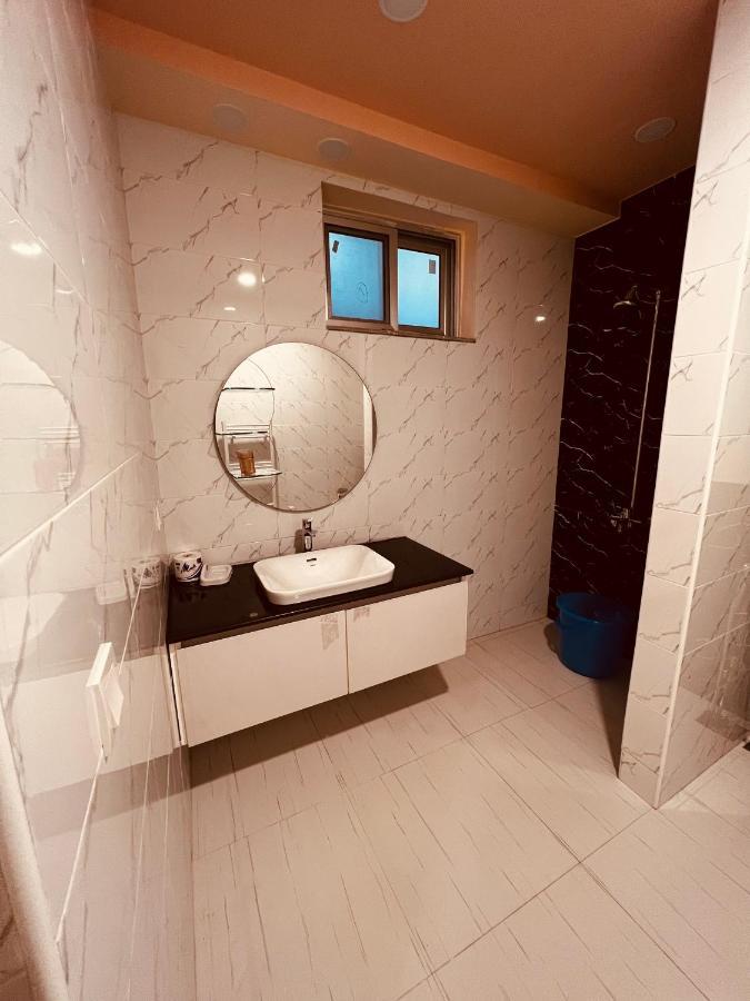Reina Boutique Hotel - Murree Exterior photo