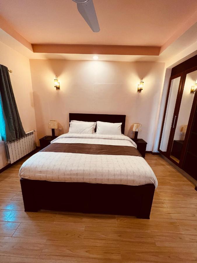 Reina Boutique Hotel - Murree Exterior photo